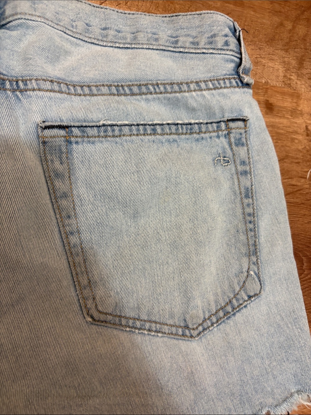 rag & bone Light Blue Distressed Denim Cutoff Shorts Size 26 - Picture 9 of 9